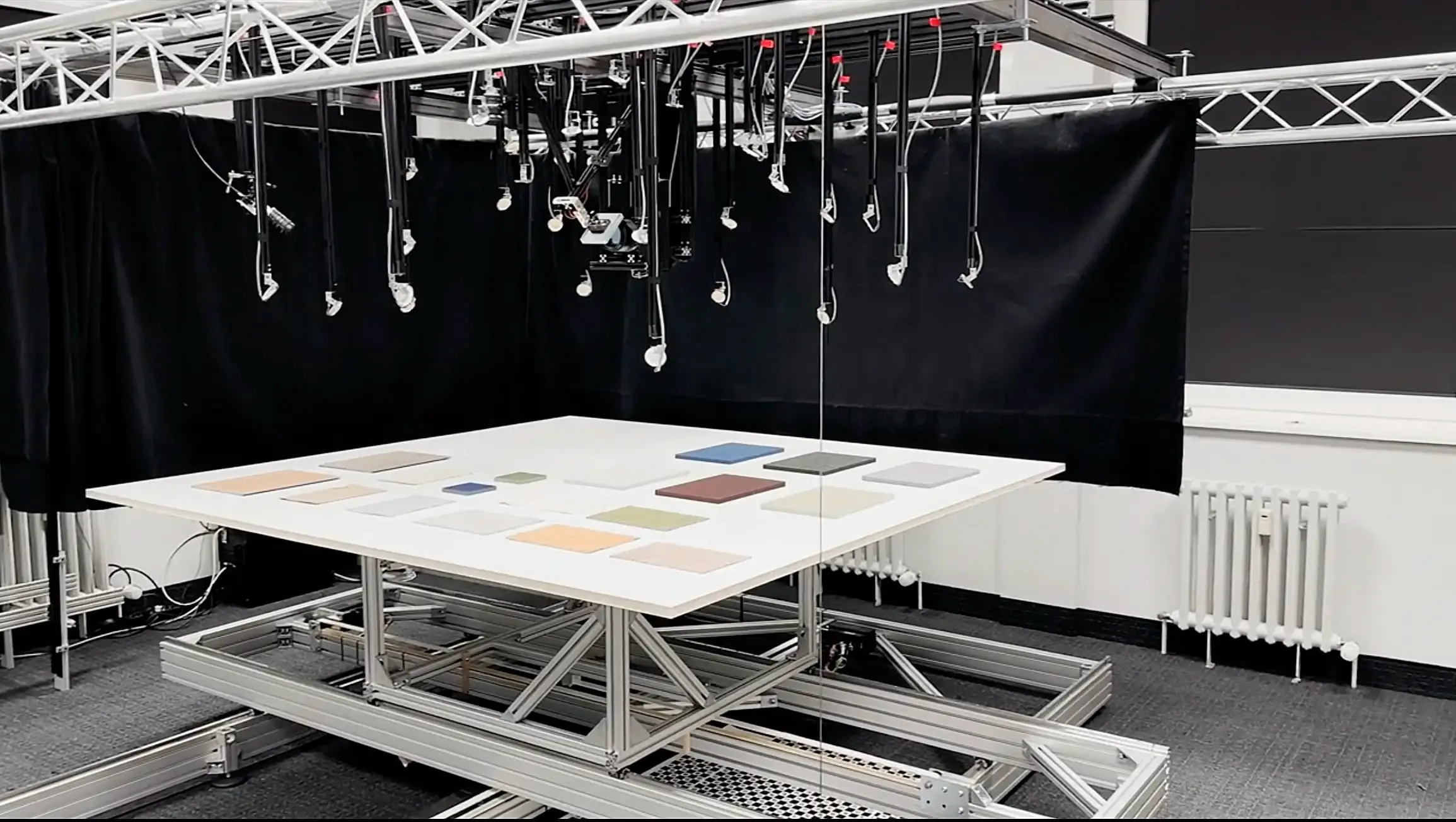 The custom-built material scanner used to capture paper surfaces